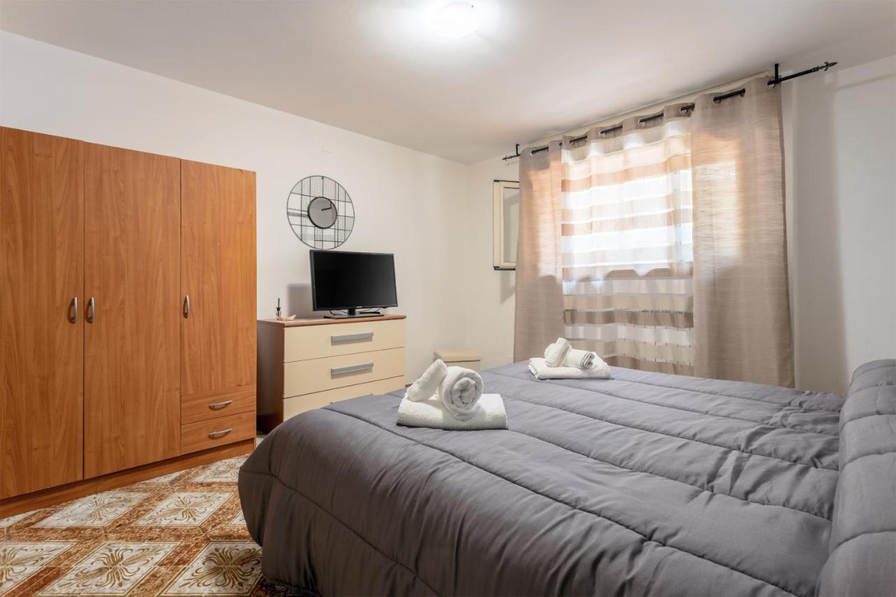 Casa In A Mondello-700m Dal Mare