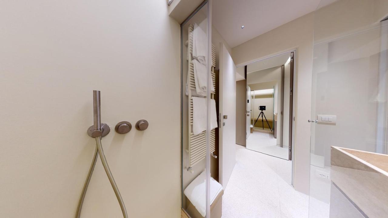 Carletta's Aparta-suite & Guest house