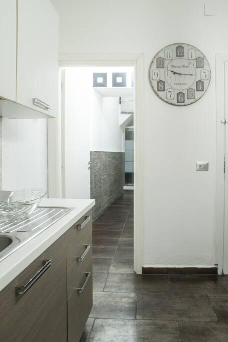 4 Canti Cozy In Via Maqueda Appartamento