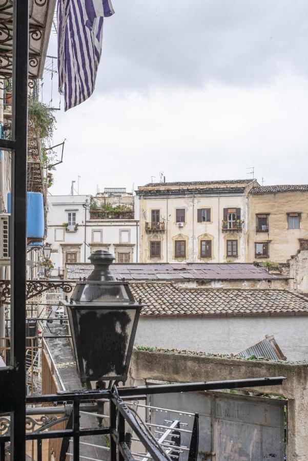 4 Canti Cozy In Via Maqueda Appartamento