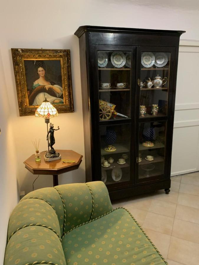 La Giara Apartment *