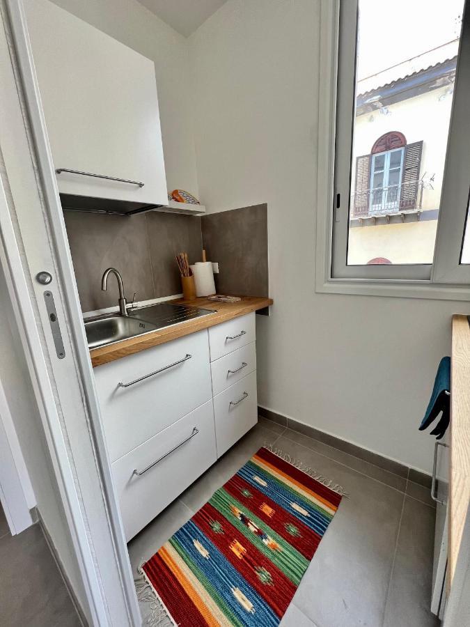 Orlando_a Center Sicilian Treat Apartment Palermo