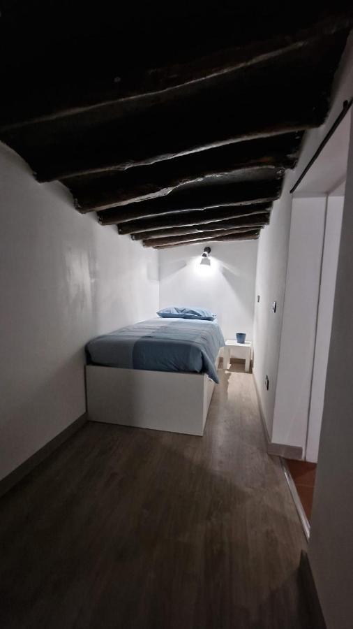 Virginia House 3 *
