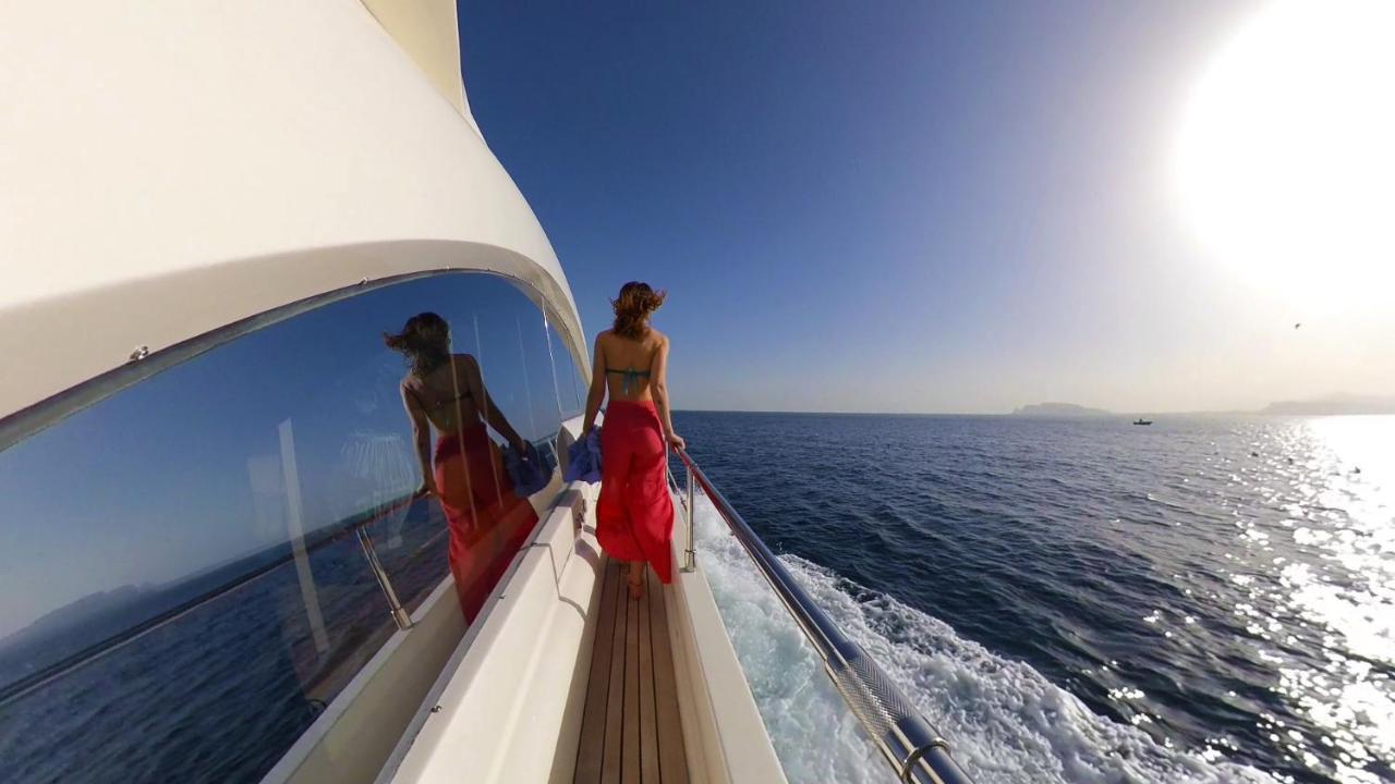 Layla Yacht * Palermo