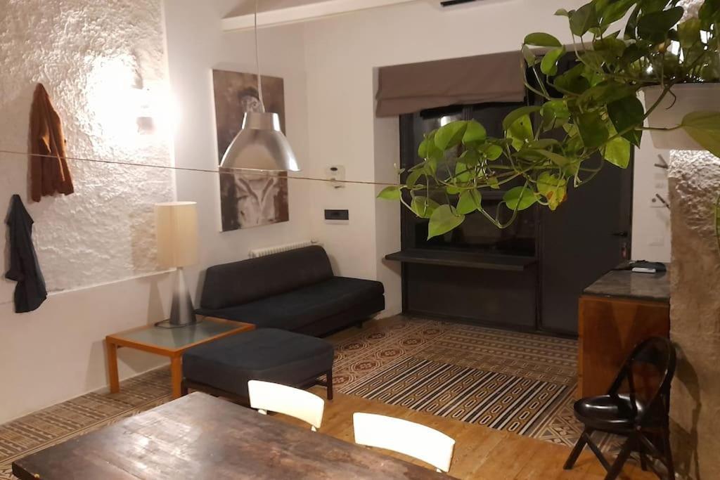 Beautiful House With Old Industrial Chimney Apartment *