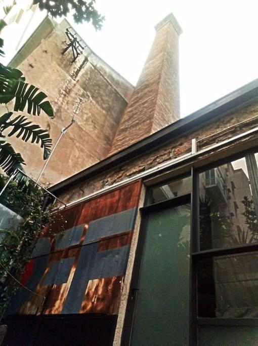Apartment Beautiful House With Old Industrial Chimney Palermo