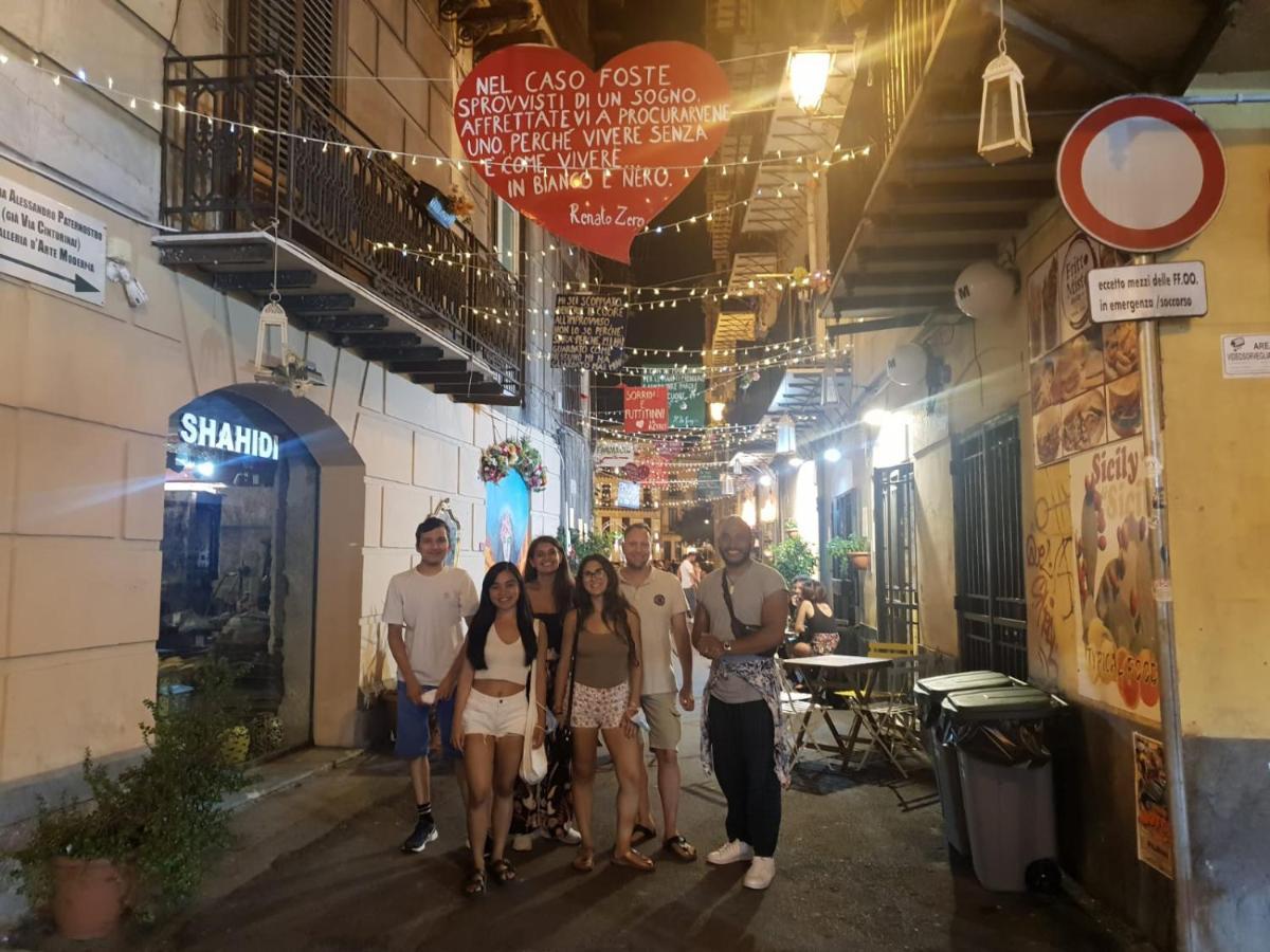 Solo Single Under 40 - Fkk Naturist Culture - Volunteer Welcome * Palermo