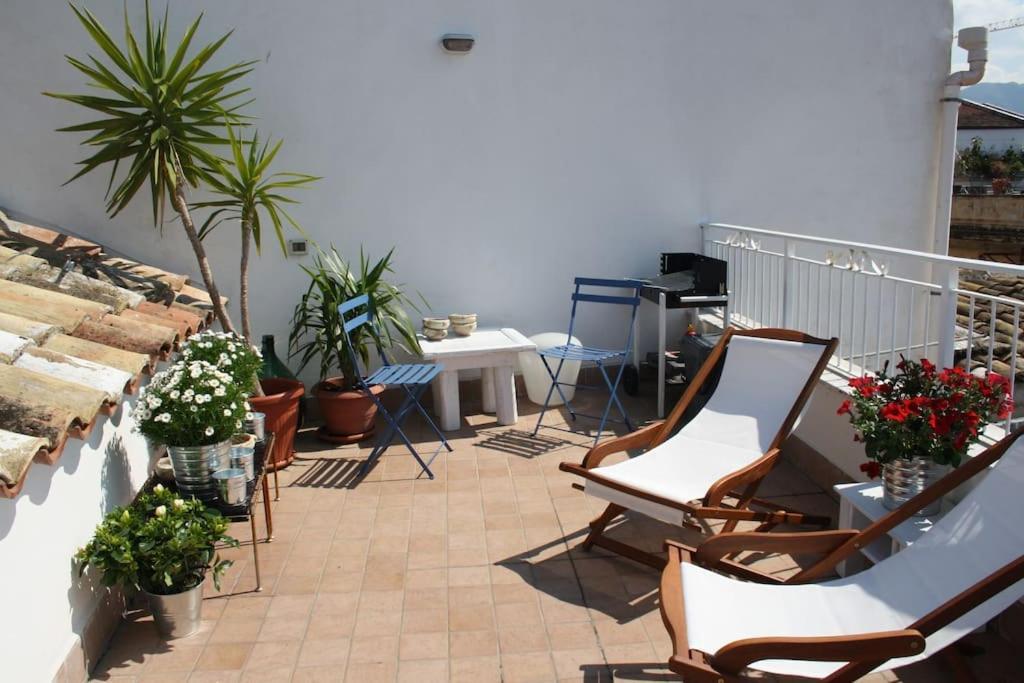 Apartment Casa Design Con Terrazzo In Centro Storico *