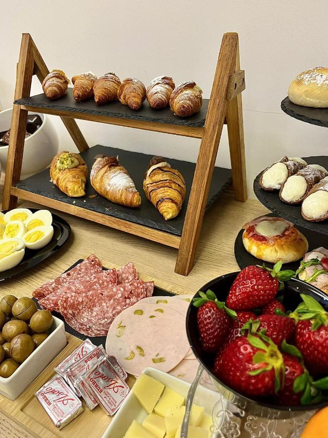Valguarnera Acomodação com café da manhã  Palermo