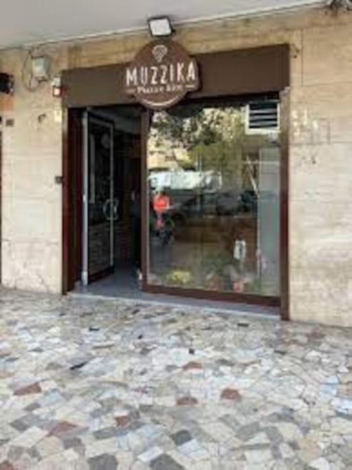 Large E Small Private Bathroom Between Mondello And Old Town! Free Park! Hospedagem domiciliar