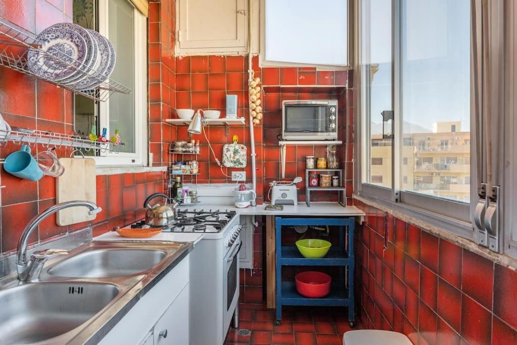 Large E Small Private Bathroom Between Mondello And Old Town! Free Park! Palermo