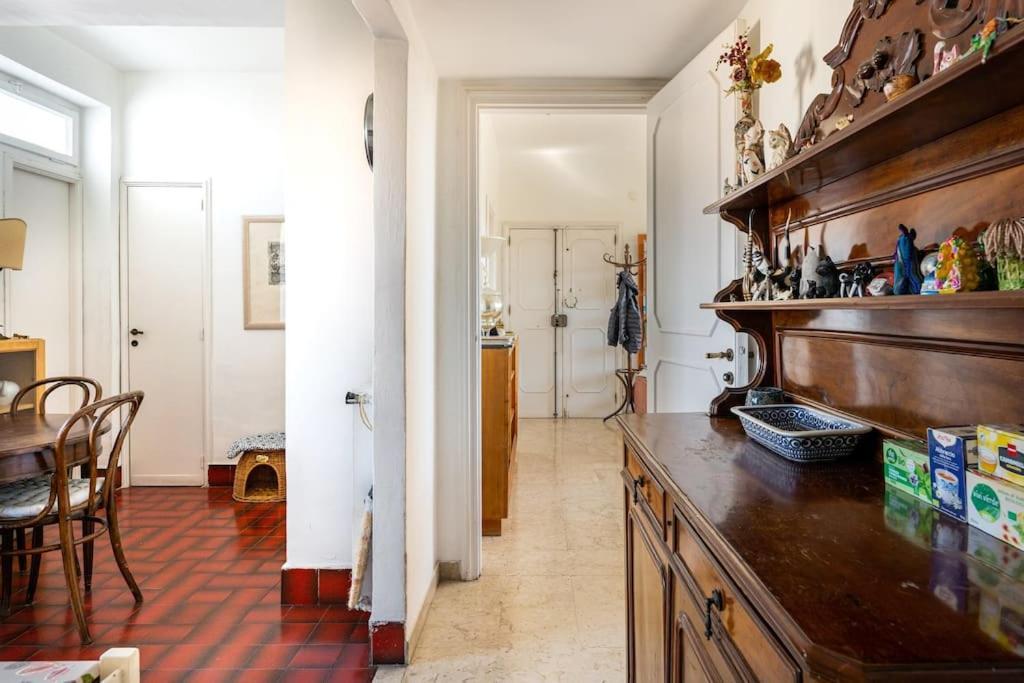 Large E Small Private Bathroom Between Mondello And Old Town! Free Park! Hospedagem domiciliar Palermo