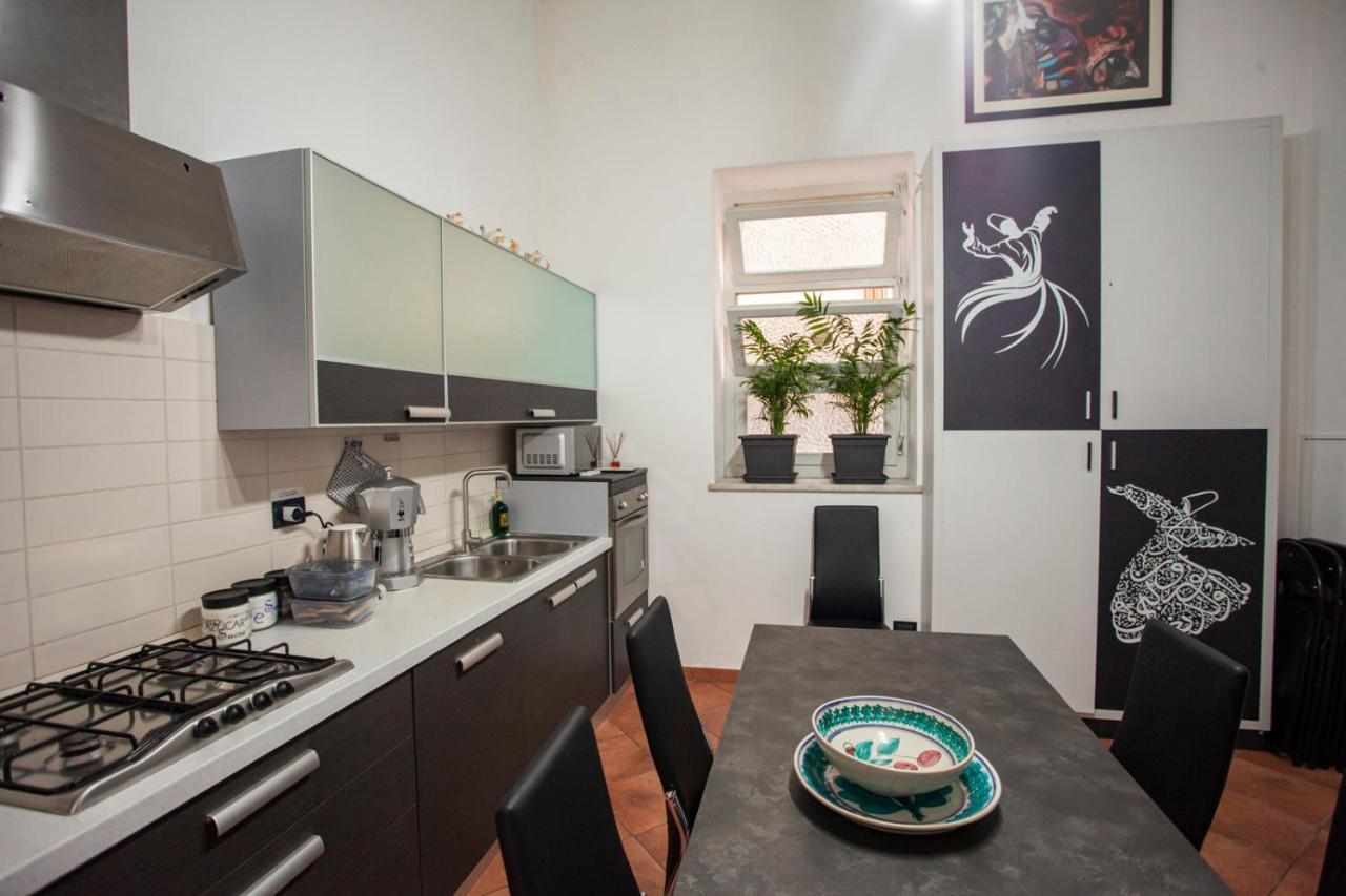 Apartment Travellers Photo