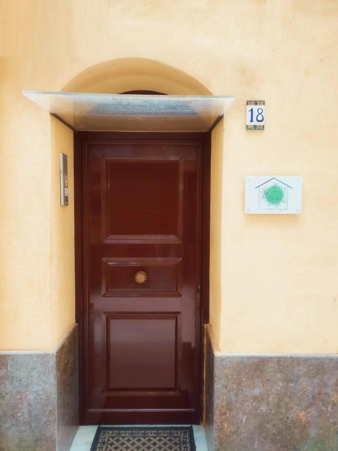 La Dimora Di Lexy Holiday home Palermo
