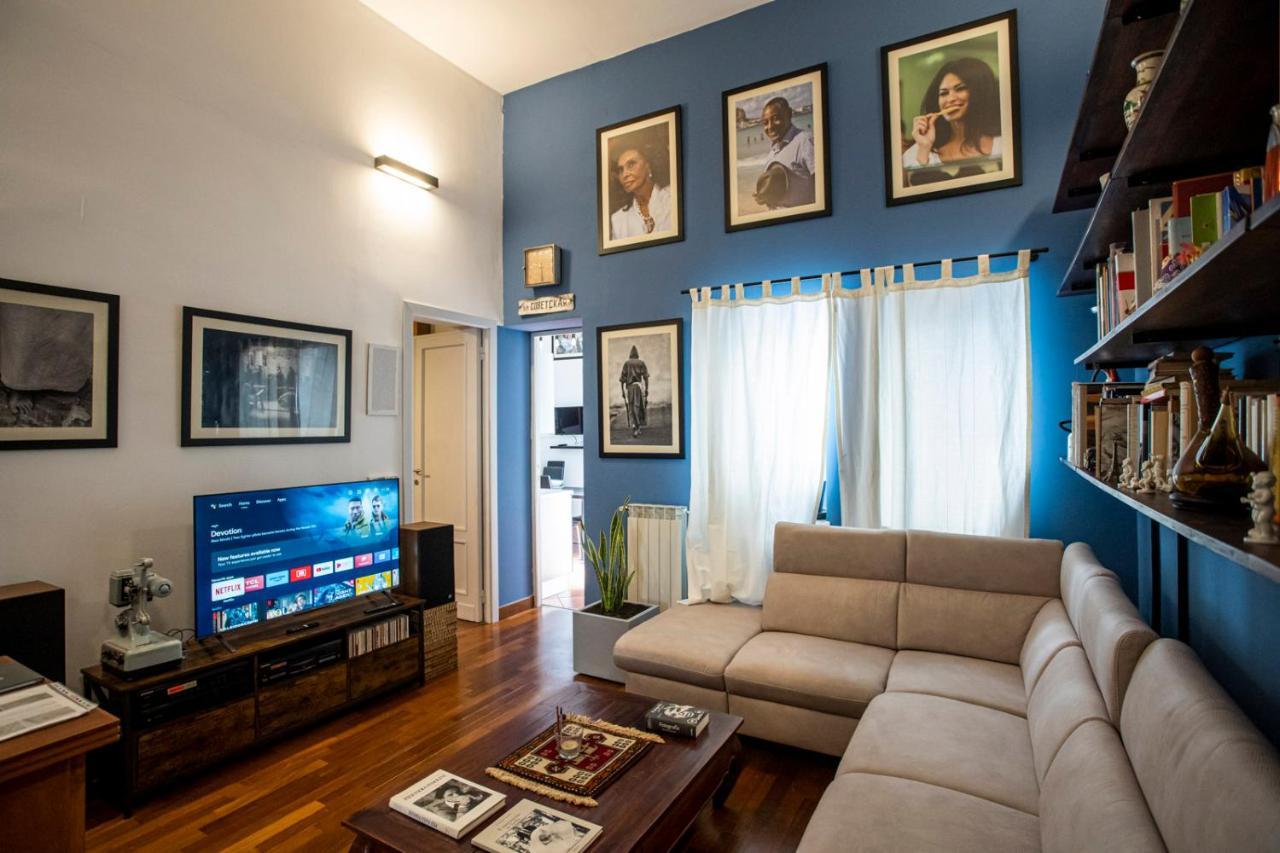 Travellers Photo Apartment *