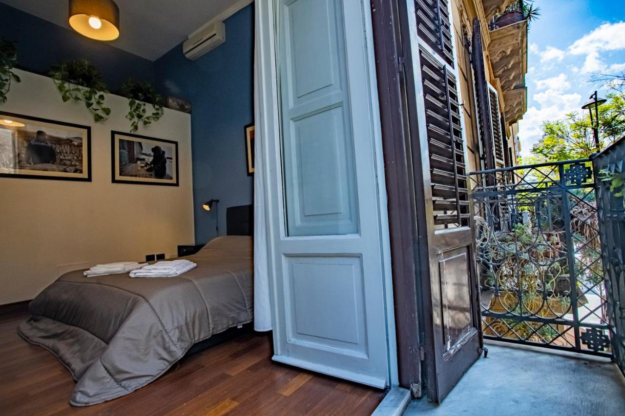 Apartment Travellers Photo *