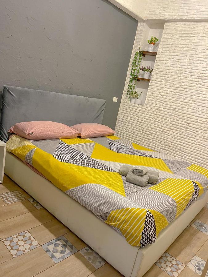 Giusino - Centro Storico Apartamento