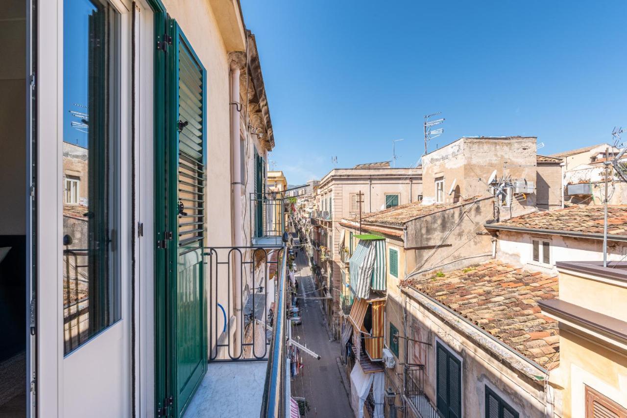 Apartment Porta Di Castro Design With Terrace By Wonderful Italy Palermo