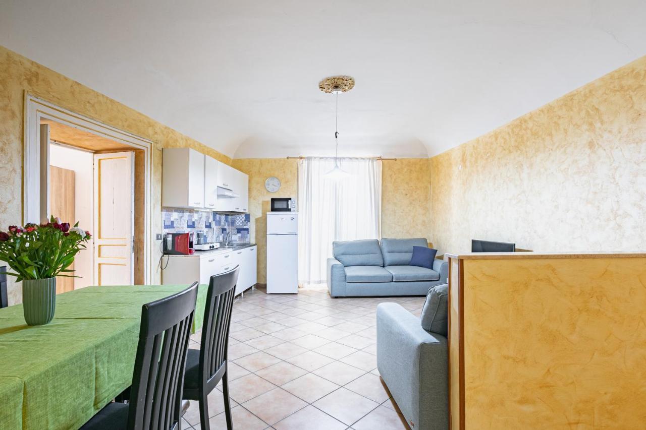 Piazza Pretoria & Quattro Canti Roomy Flats With Balconies
