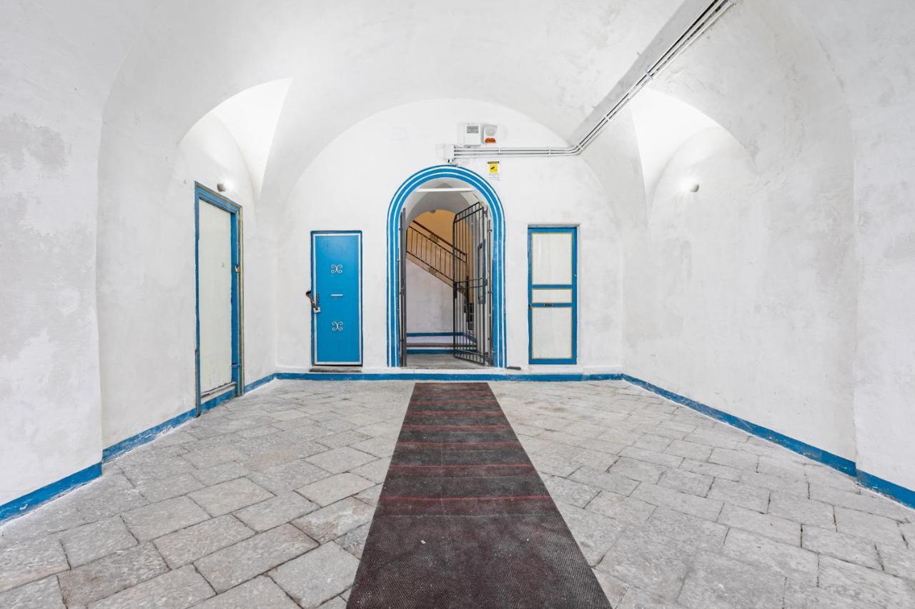 Piazza Pretoria & Quattro Canti Roomy Flats With Balconies Apartment