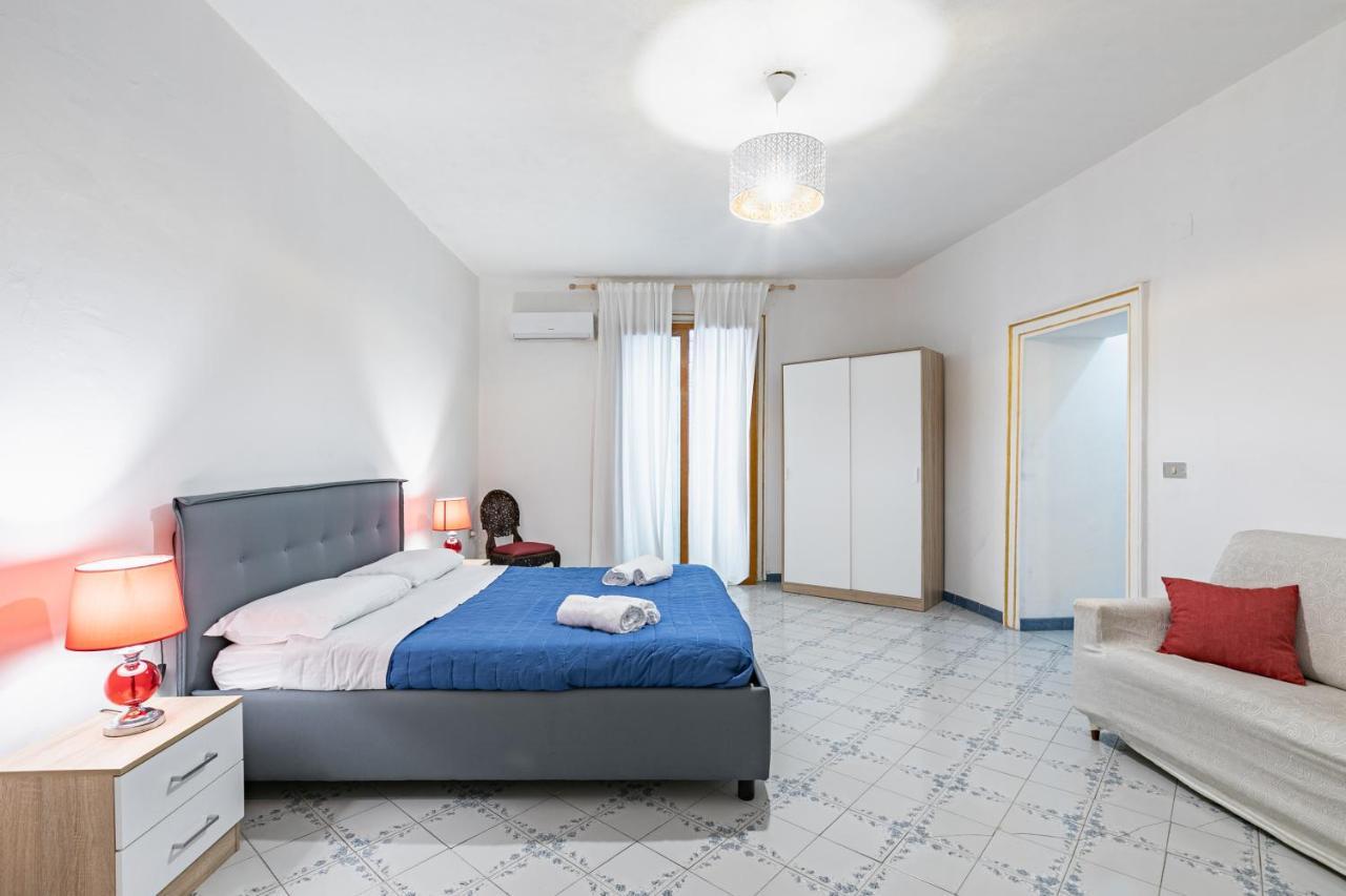 Piazza Pretoria & Quattro Canti Roomy Flats With Balconies * Palermo