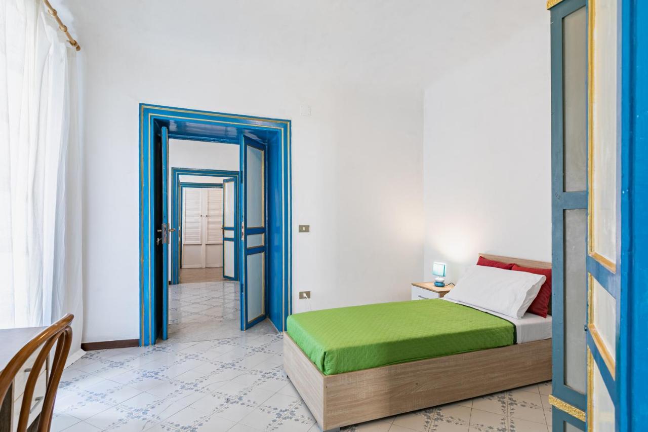 Piazza Pretoria & Quattro Canti Roomy Flats With Balconies Apartment Palermo