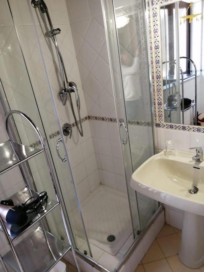 Apartamento Charming Mezzanine Flat In Centre
