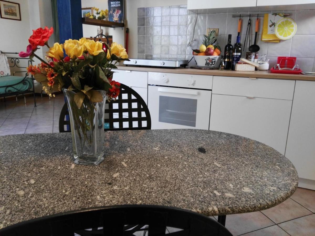 Charming Mezzanine Flat In Centre Palermo