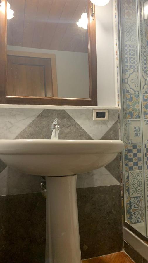 Laura Affittacamere Barone Gasthof Palermo