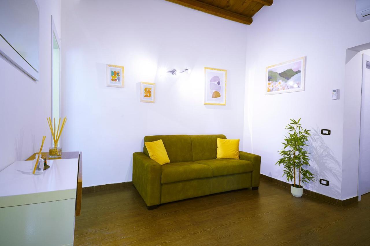Spazio E Colore Nel Cuore Della Citta *