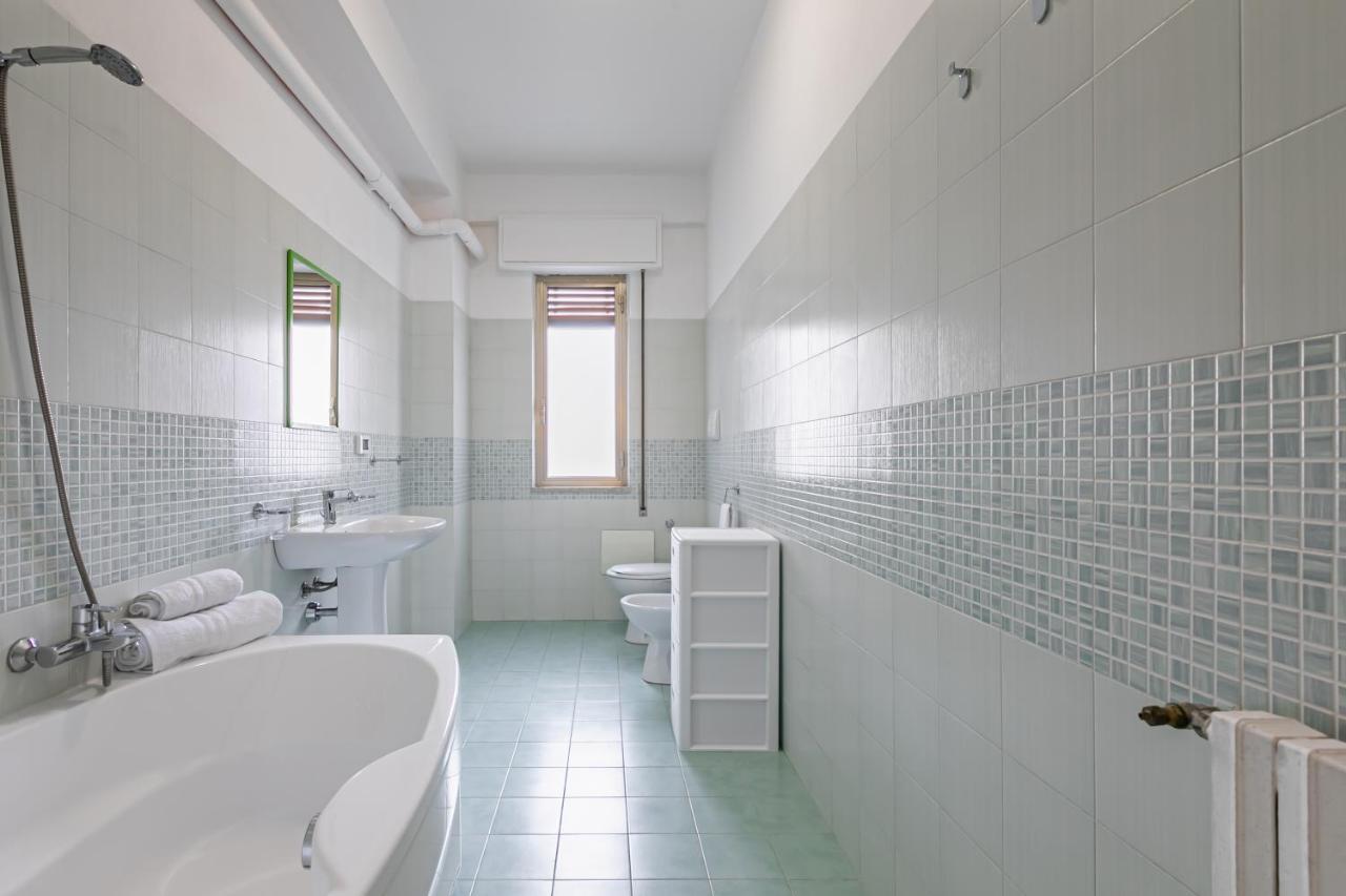 Via Liberta Roomy Apartment Palermo