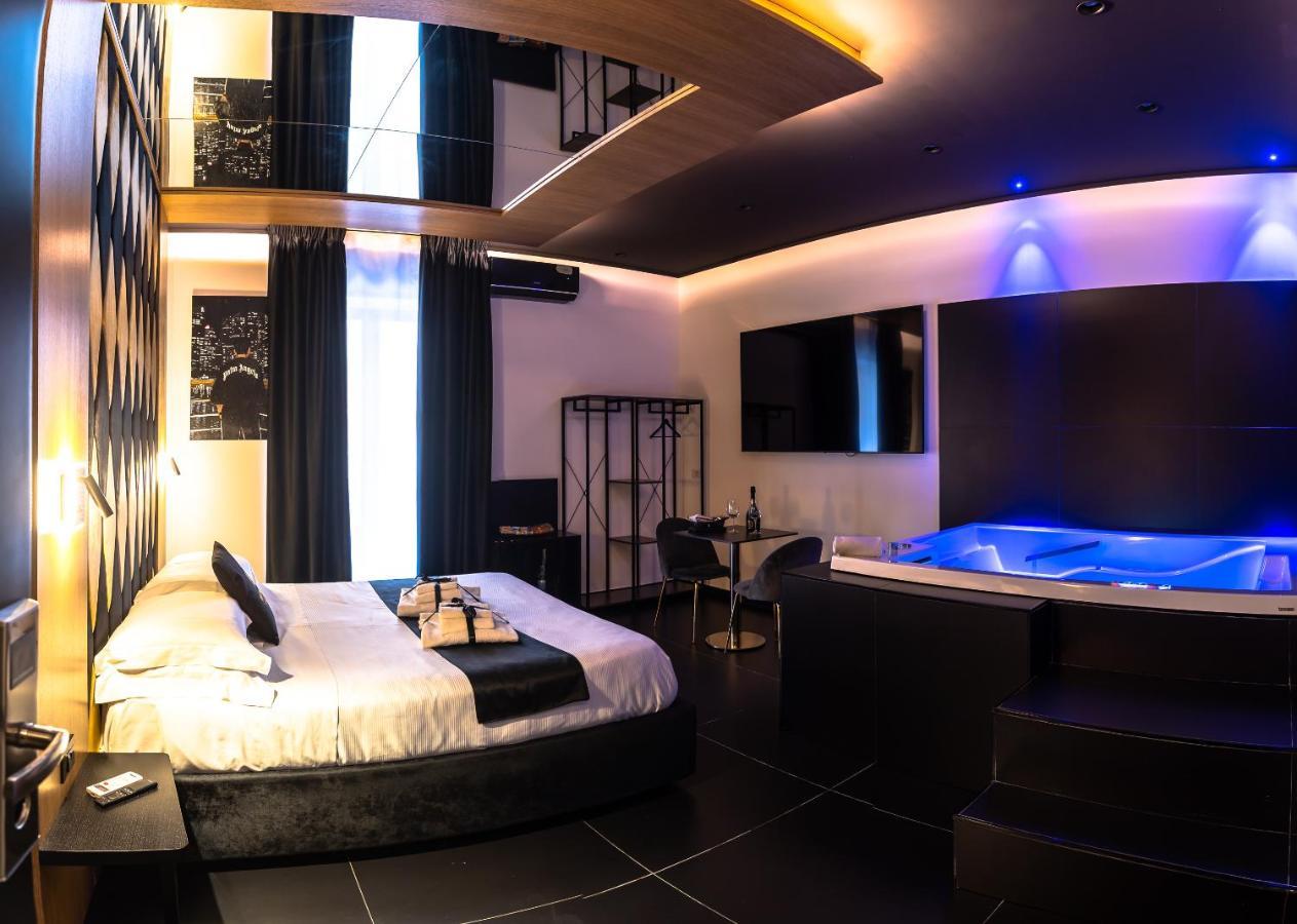 Maximum Hub Suite&spa 2*