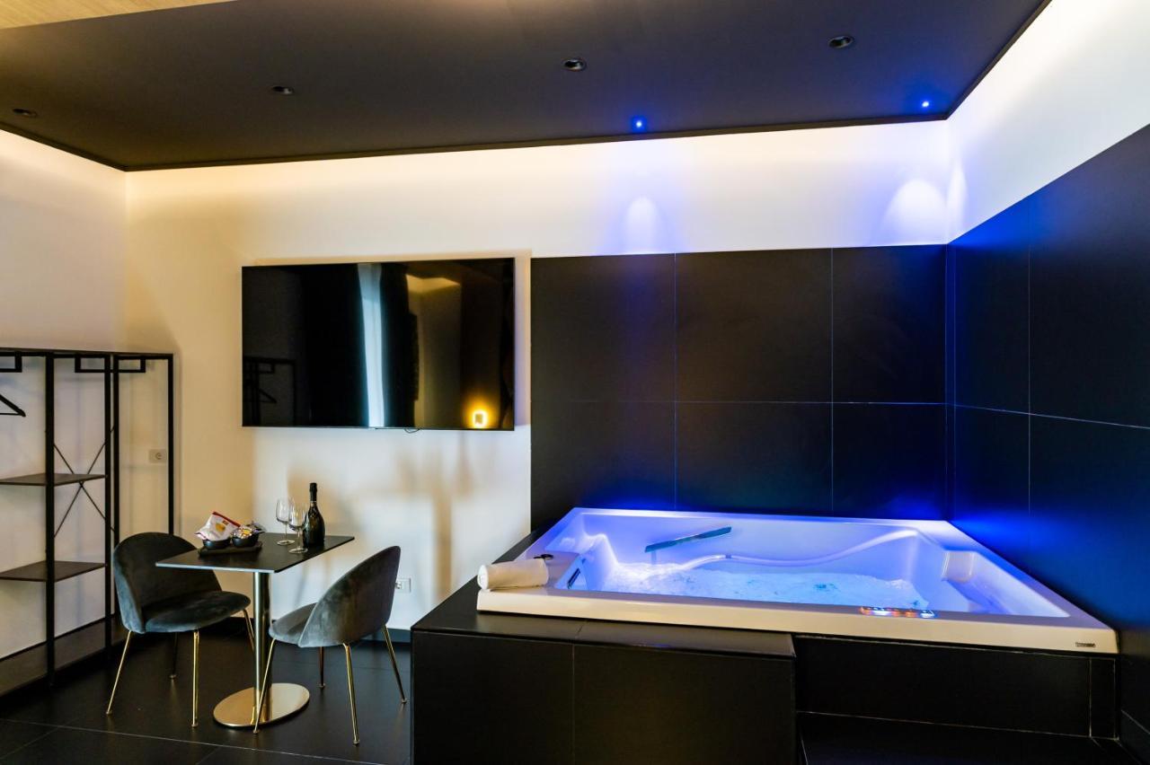 Maximum Hub Suite&spa 2* Palermo