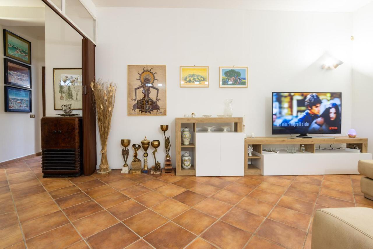 Anthea Apartment