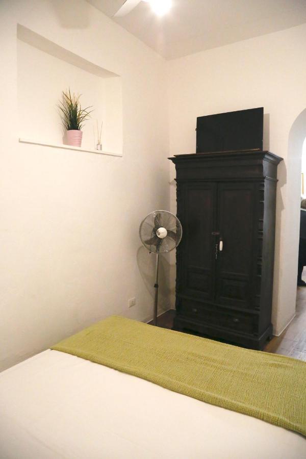 Schiavuzzo 38 Appartamento Palermo