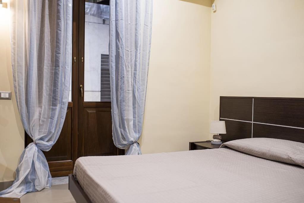 Domus Ameliae Cozy And Charming Apt At Cathedral Apartment *