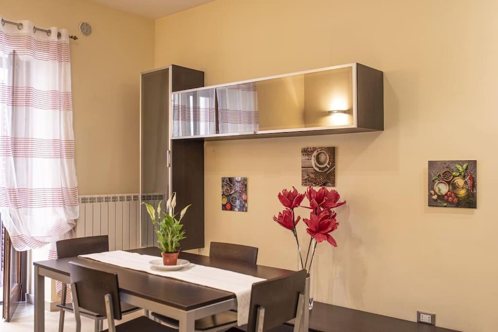 Domus Ameliae Cozy And Charming Apt At Cathedral