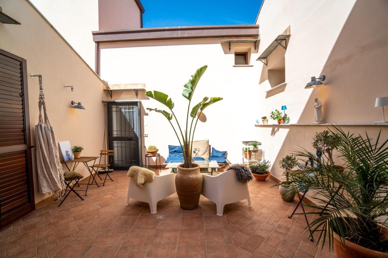 Solemar Sicilia - Palazzo Vetrano Apartment