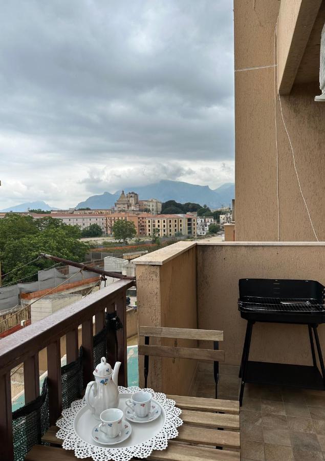 Vic's Apartment *