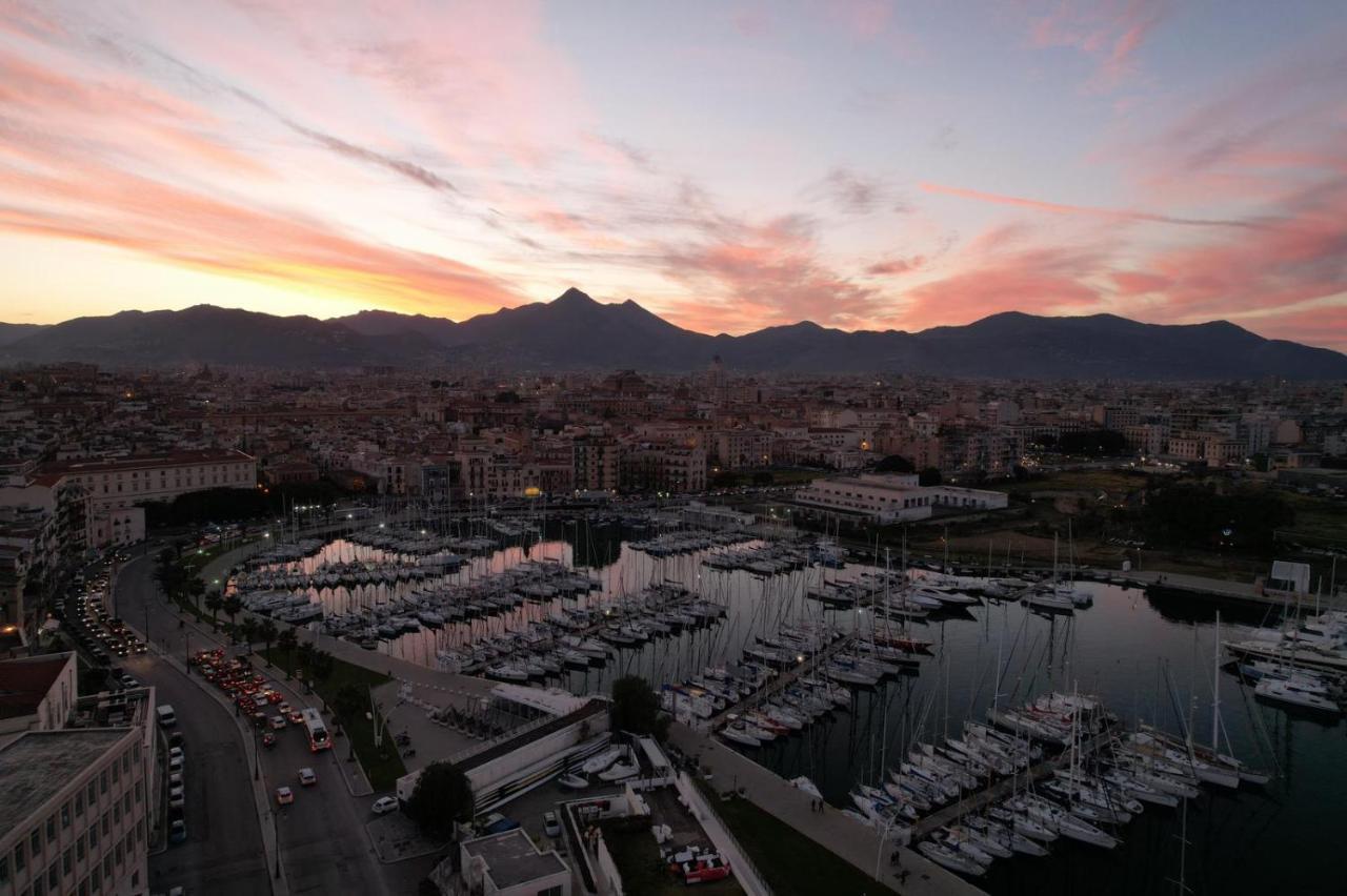 Botel Giorgia House Boat Palermo