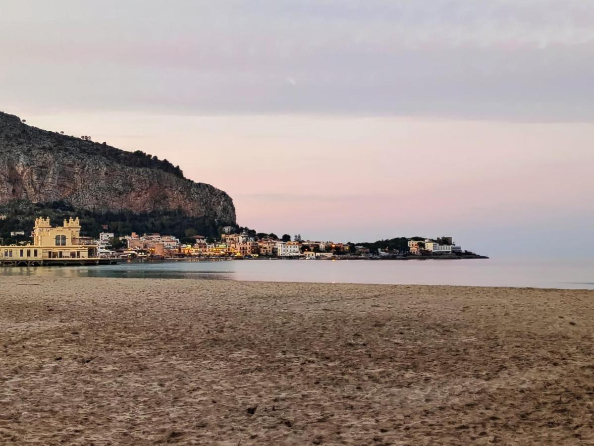 Casa Gianflo Mondello-palermo Ferienhaus *