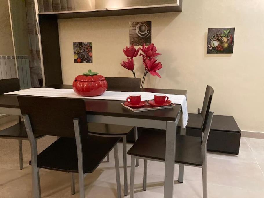 Apartment Domus Ameliae Cozy And Charming Apt At Cathedral Palermo