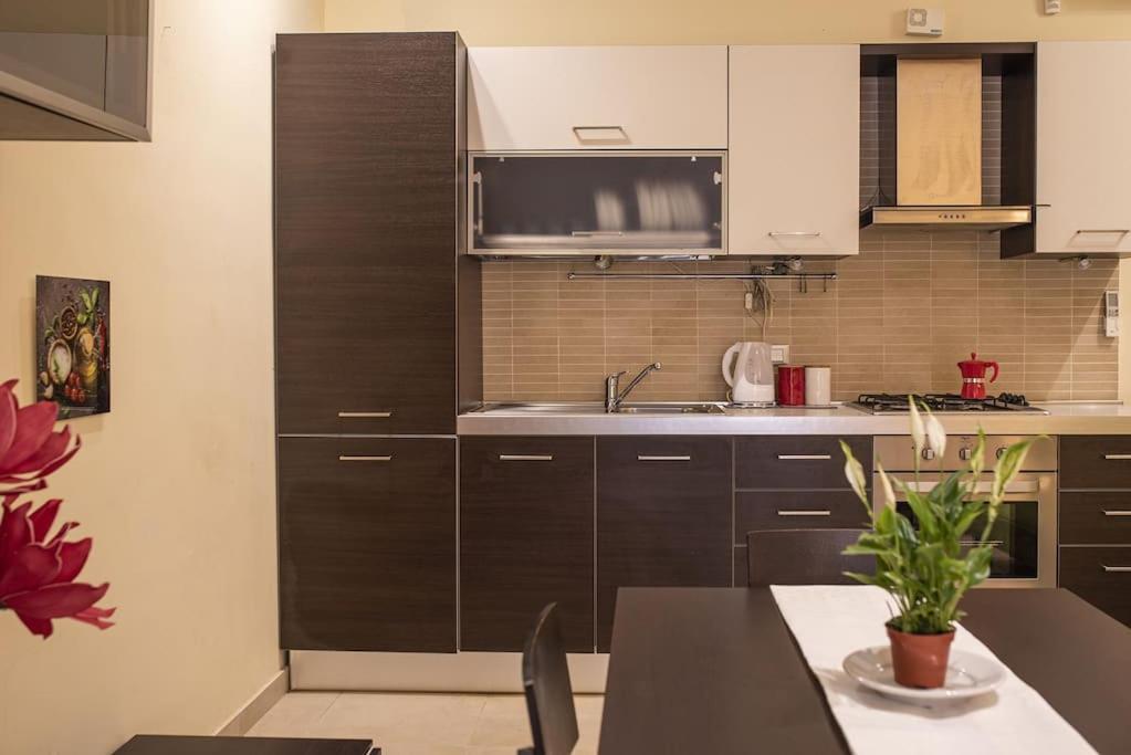 Apartment Domus Ameliae Cozy And Charming Apt At Cathedral