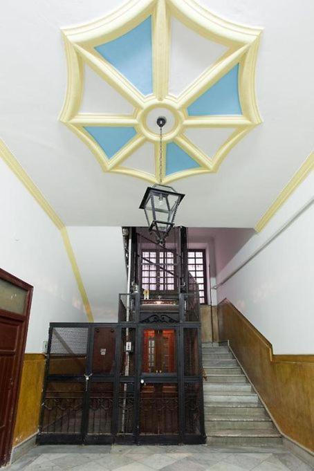 Archi Centro Acomodação com café da manhã  *