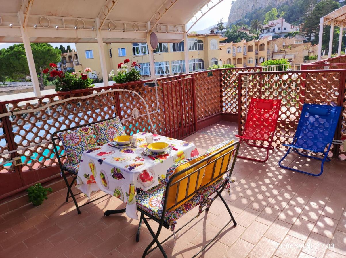 Raggio Di Sole In Ashur Apartment *