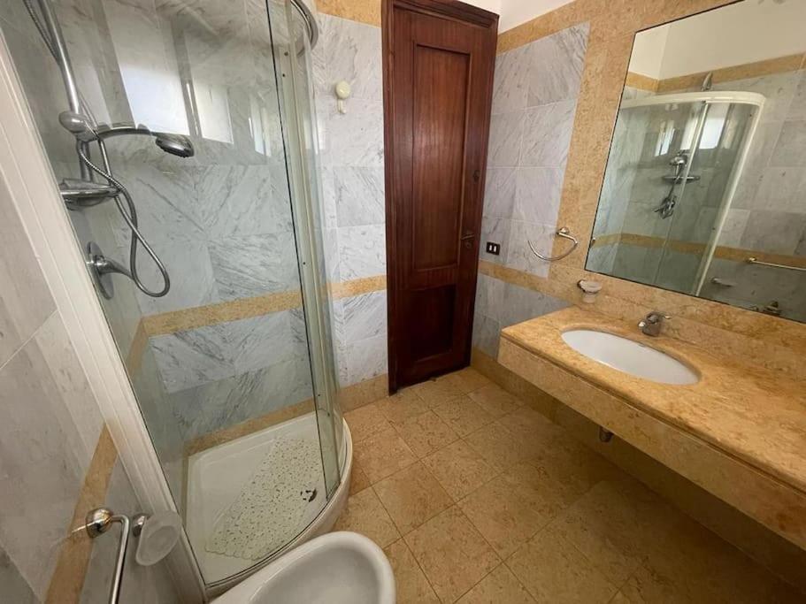 La Scalinatella Di Mondello Apartment *