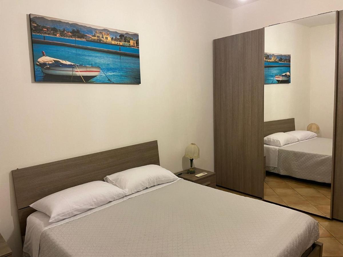 Mondello Stesicoro Apartment *