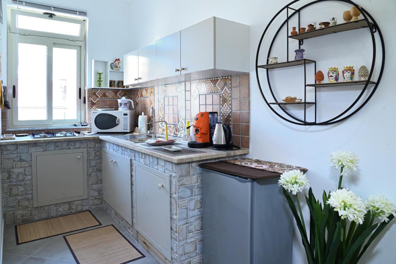 Apartment Egsicilia Near Train Station Palermo