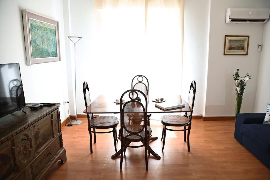 La Casa Del Maggiore, Tra Mare E Centro Apartment *