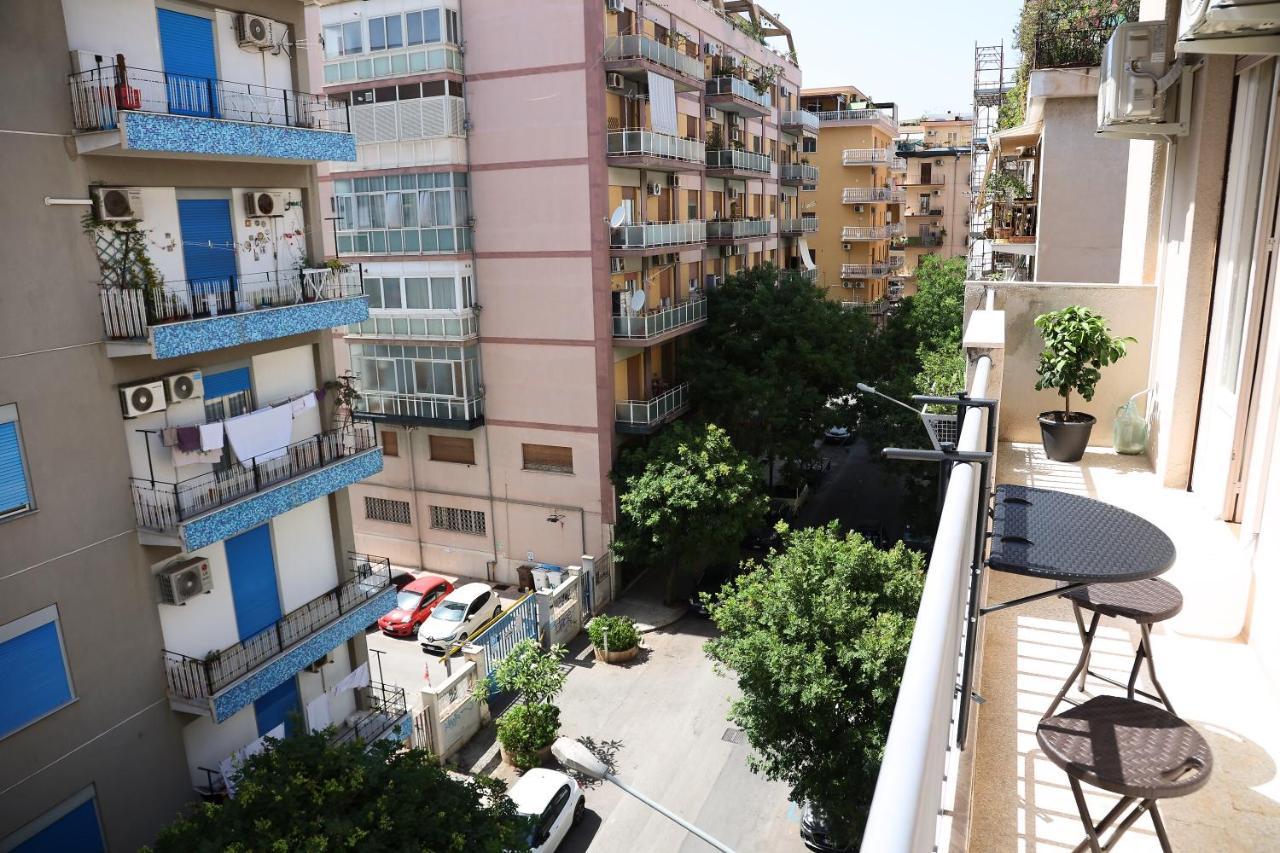 Apartment La Casa Del Maggiore, Tra Mare E Centro Palermo